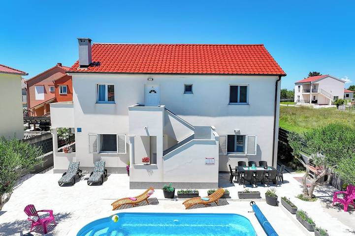 Ferienhaus für 4 Personen, mit Garten und Balkon - 1