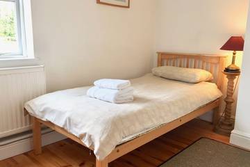 Cottage for 9 People in Suffolk, East of England, Photo 1