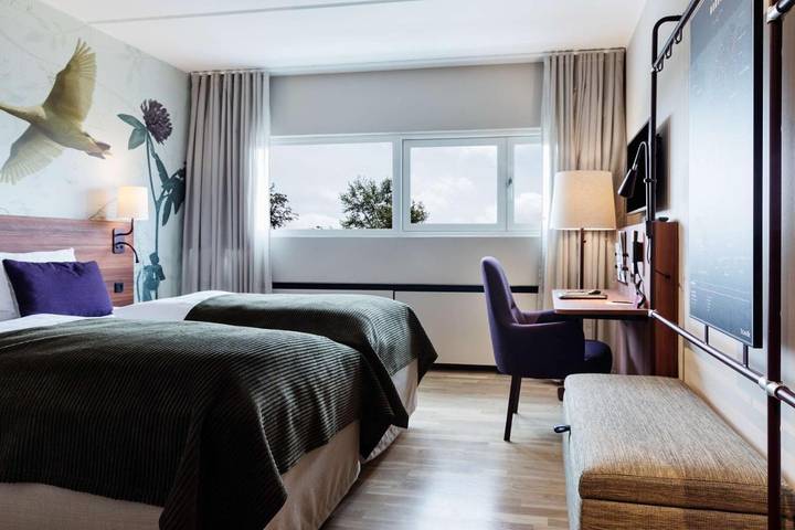 Hotel für 2 Personen, mit Terrasse und Garten sowie Pool und Sauna in Hvidovre