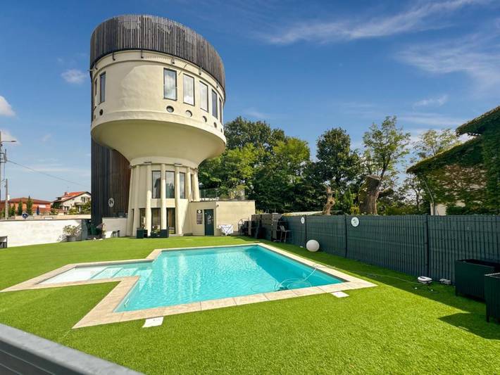 Chambre d’hôte pour 2 personnes, avec Jacuzzi ainsi que Terrasse et Piscine