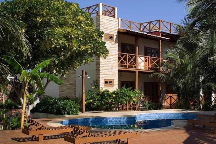 Appartement de vacances pour 2 personnes, avec terrasse ainsi que jardin et piscine
