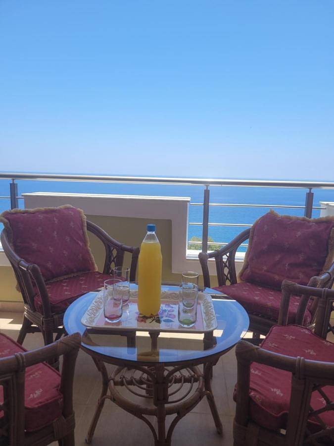 Location de vacances pour 8 personnes, avec jardin ainsi que jacuzzi et balcon dans Matala - 4