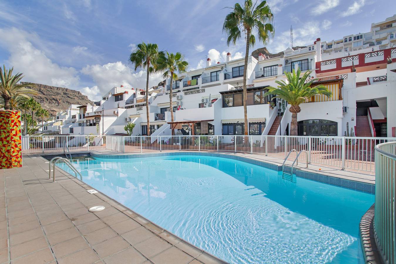 Apartamento entero, Vacaciones 'Daniel House' con vistas al mar, Wi-Fi y aire acondicionado in Playa del Cura, Gran Canaria Sur
