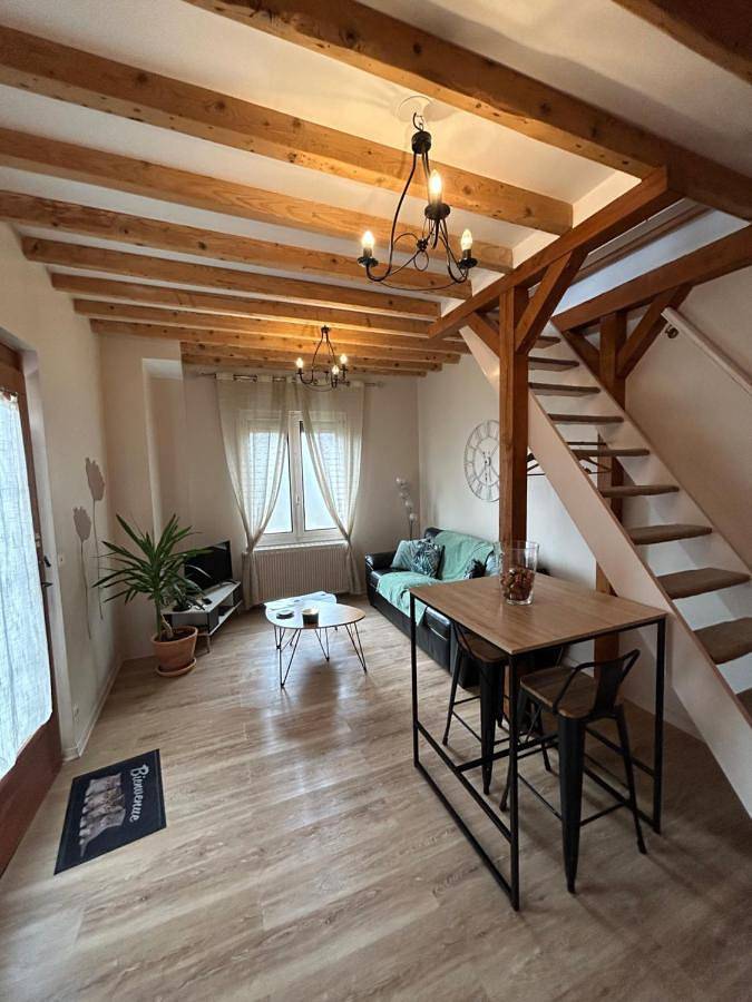 Gîte pour 2 personnes, avec jardin et vue à Dizy