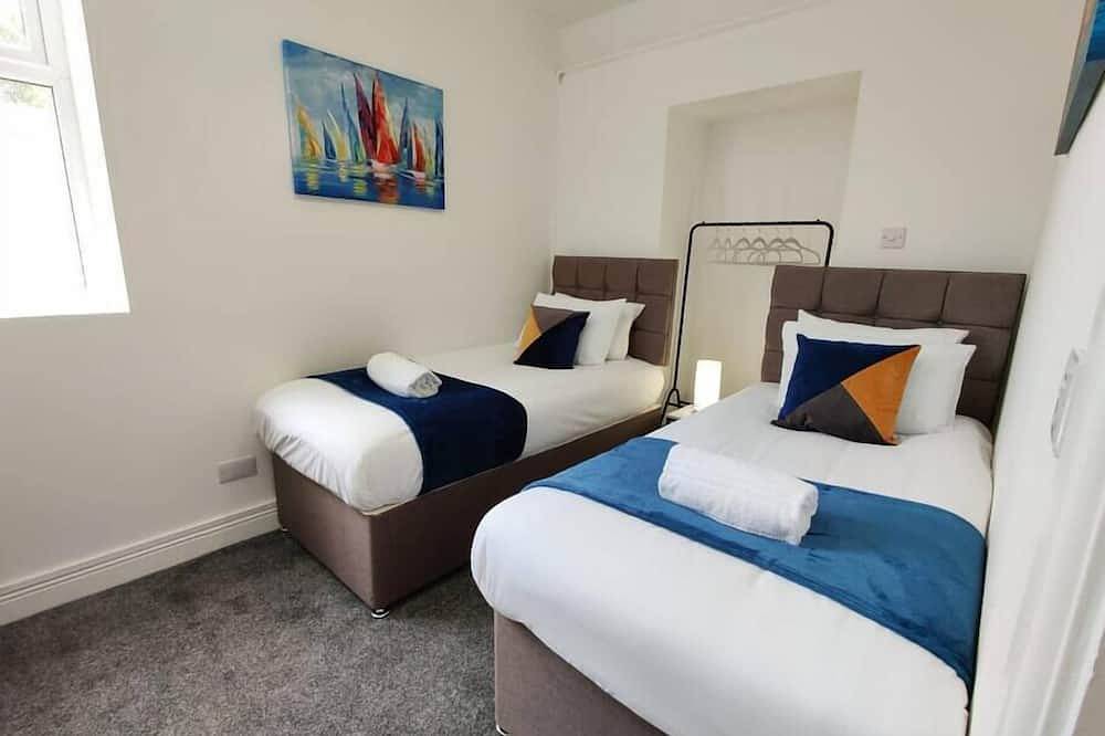 Apartamento entero, 2 Bed Apt, Fully Equipped kitchen, Parking in Swansea, Región de Swansea