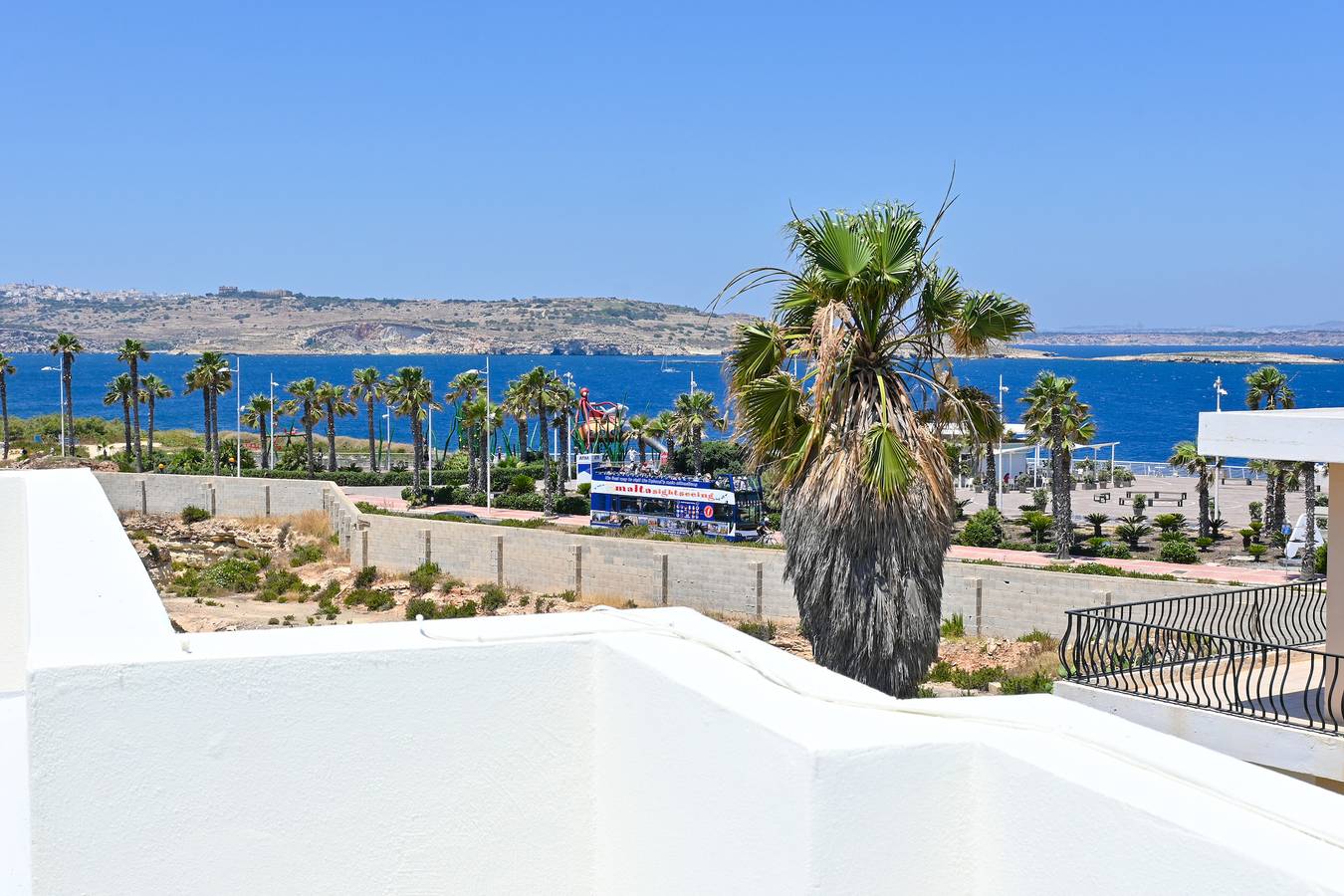 Ganze Wohnung, Sea blue horizon Qawra bay 1 in Qawra, St. Paul's Bay