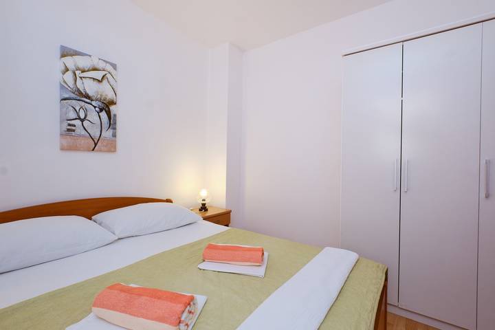 Ferienwohnung für 4 Personen, mit Balkon/Terrasse in Mali Lošinj - 2