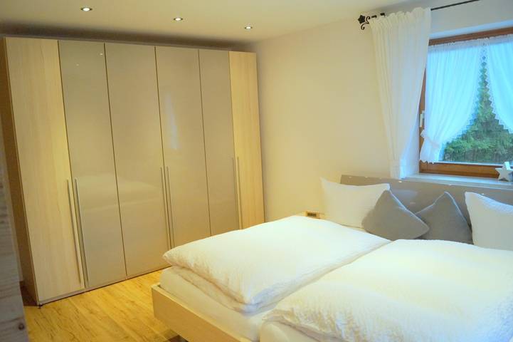 Geheel appartement, Vakantieappartement voor 4 personen met tuin in Oberstdorf, Zwaben (Bayern)