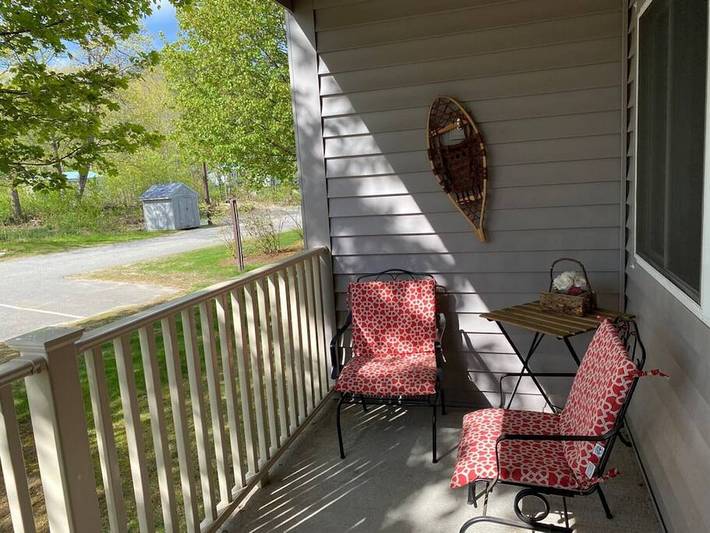 Vacation rental for 4 people, with hot tub and yard as well as pool and sauna in Lincoln (NH)