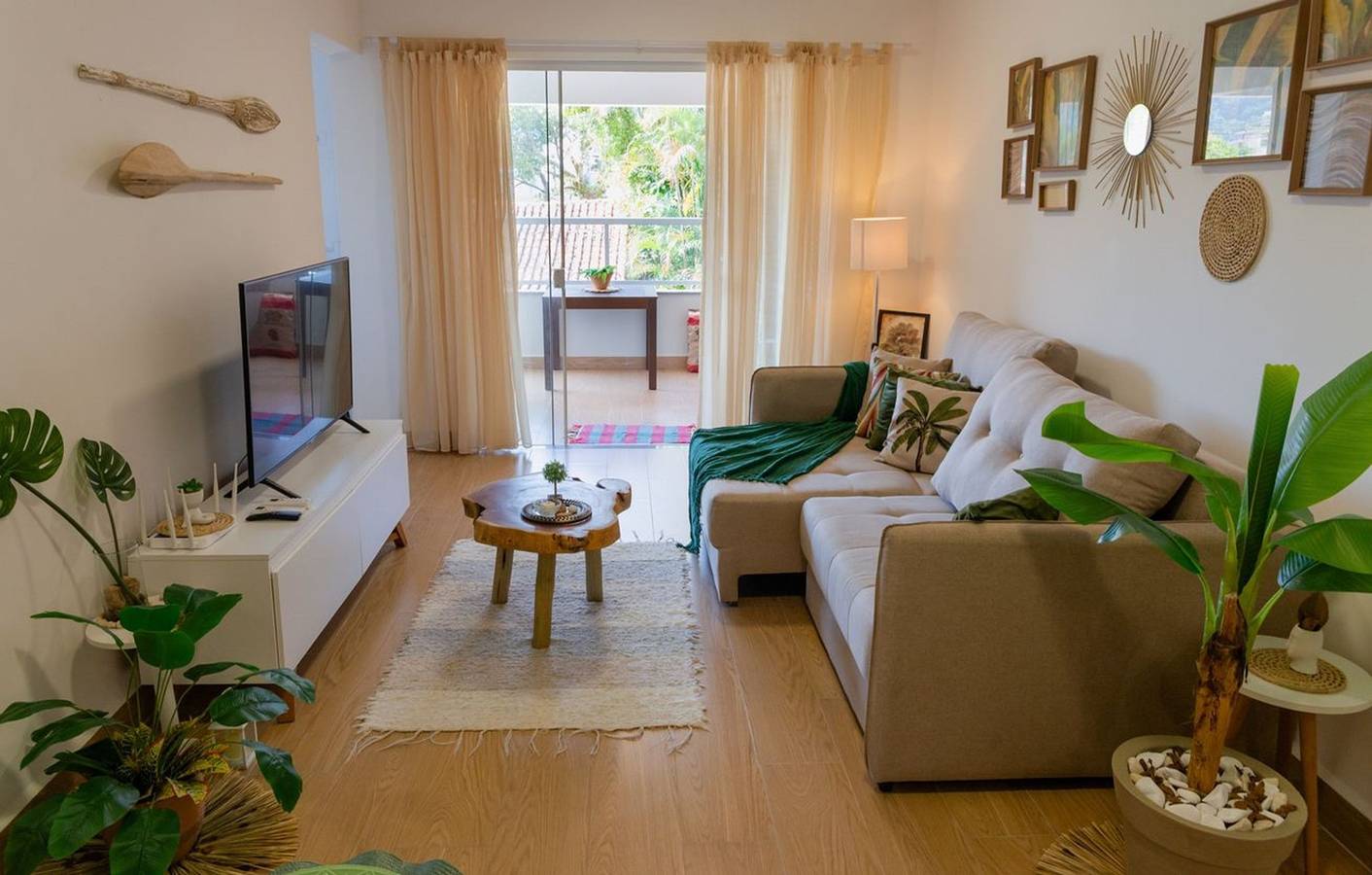 Ganze Wohnung, Apto a 280m da Praia do Itaguá c Piscina e Garagem in Ubatuba, Região Metropolitana do Vale do Paraíba e Litoral Norte