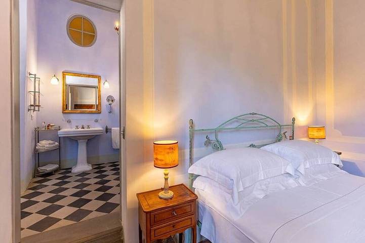 Rinaldi Guest Room with indoor pool in Città della Pieve, Province de Pérouse