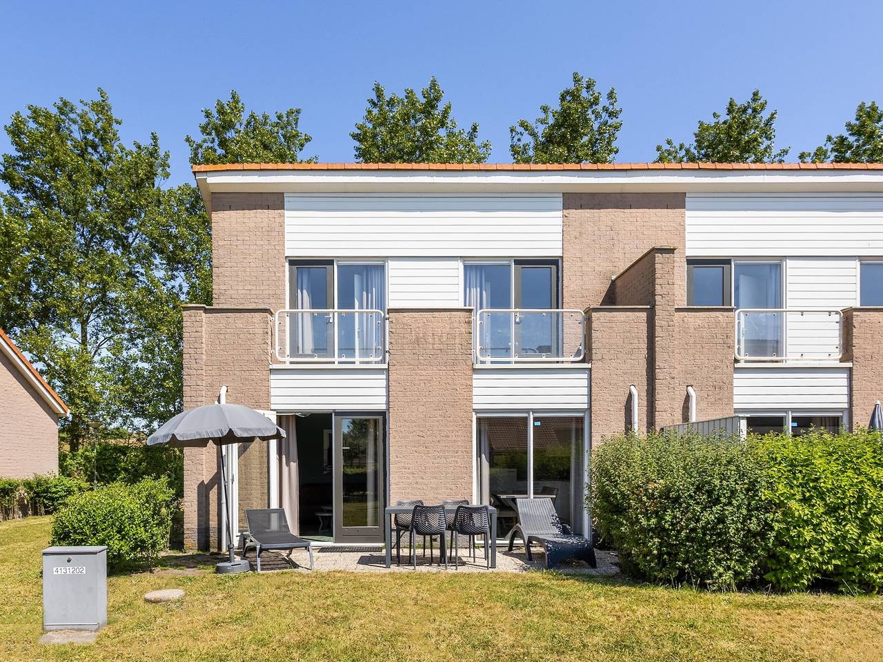 Ferienhaus in Zeeland nahe der Küste in Renesse Strand, Noordwelle