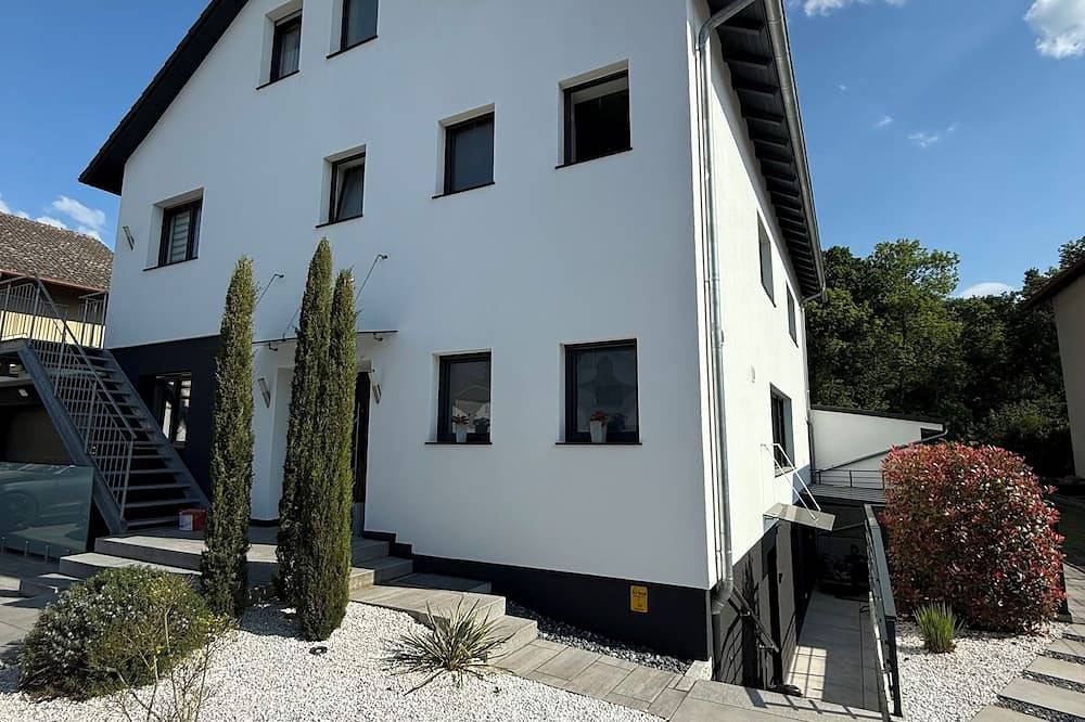 Ganze Wohnung, Ein Ort an dem Luxus und Ruhe aufeinandertreffen. in Singen, Hegau