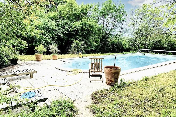 Location de vacances pour 7 personnes, avec jardin à La Couarde