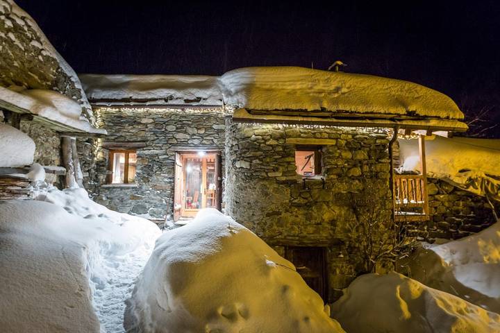 Gîte pour 8 personnes, avec terrasse à Bonneval-sur-Arc - 2