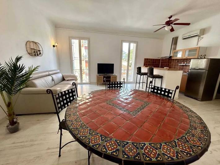 Gîte pour 4 personnes dans Plage de Juan-les-Pins - 2