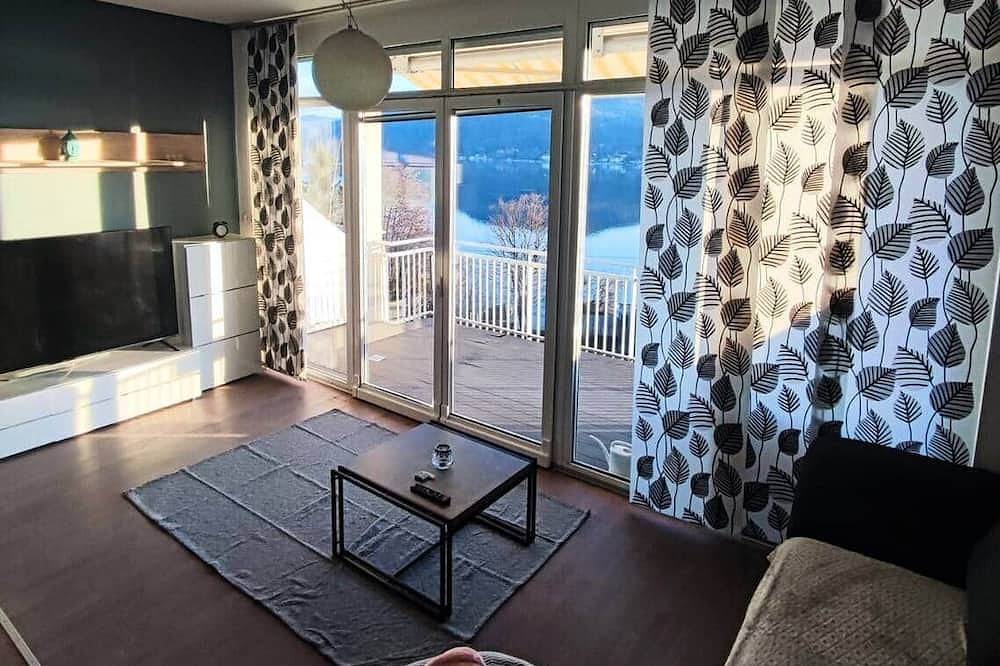 Ganze Wohnung, Lakeside Apartment Töschling - Seeblick & Zugang in Techelsberg am Wörther See, Klagenfurt-Land
