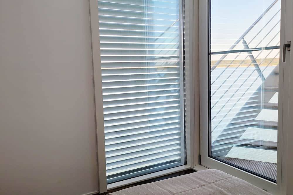 Schwimmendes  5 Sterne Ferienhaus  auf dem Geierswalder See in Geierswalde, Elsterheide