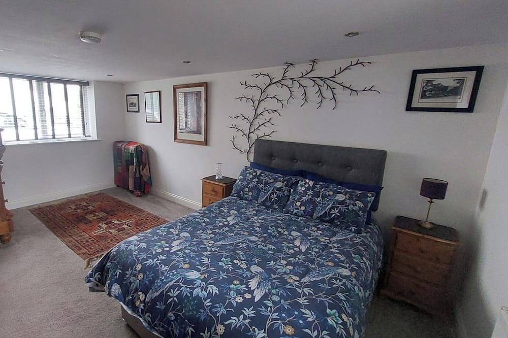 1 Bed Flat - Sleeps 4 - Garden - Parking - Wifi in Hawkshead, Lake District