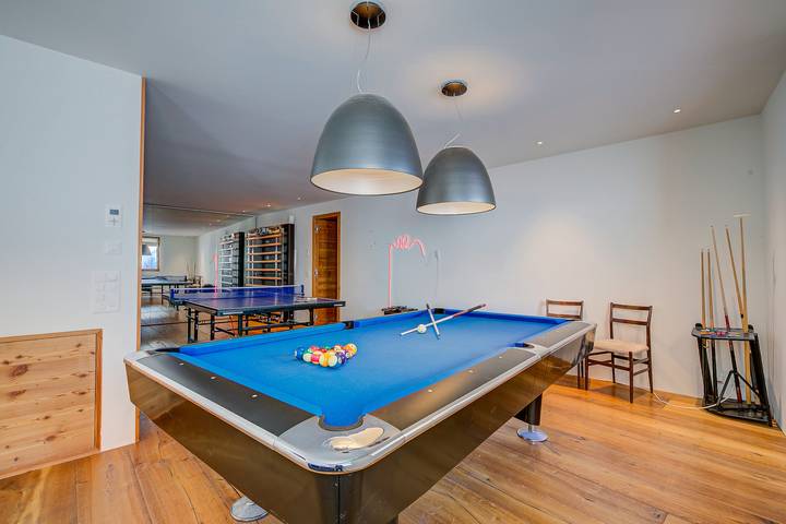 Villa für 12 Personen, mit Terrasse und Seeblick sowie Sauna in der Schweiz - 3