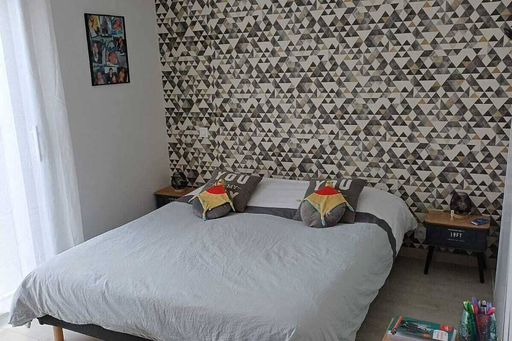 Idéalement Située, Location Villa Moderne 6 Personnes Avec Piscine in Calvisson, Nimes region