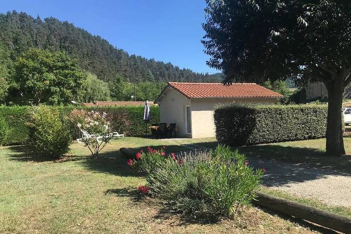 Location de vacances pour 3 personnes, avec Jardin à Lamastre - 4