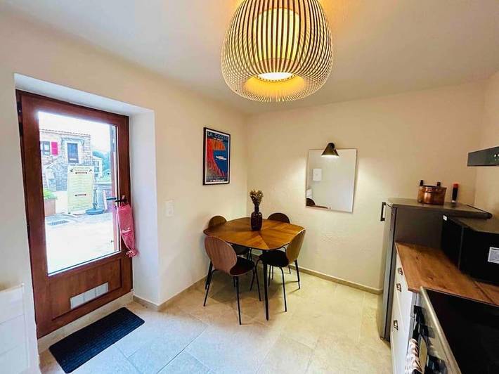 Gîte pour 2 personnes, avec vue dans Office De Tourisme De Piana - 2