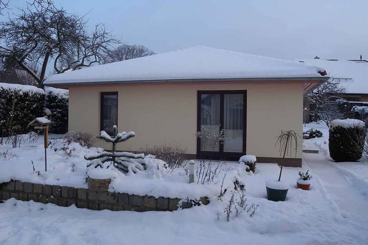 Ferienhaus für 3 Personen, mit Terrasse und Garten in Bergen auf Rügen