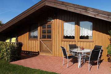 Ferienhaus für 4 Personen, mit Garten und Pool, mit Haustier in Vellahn