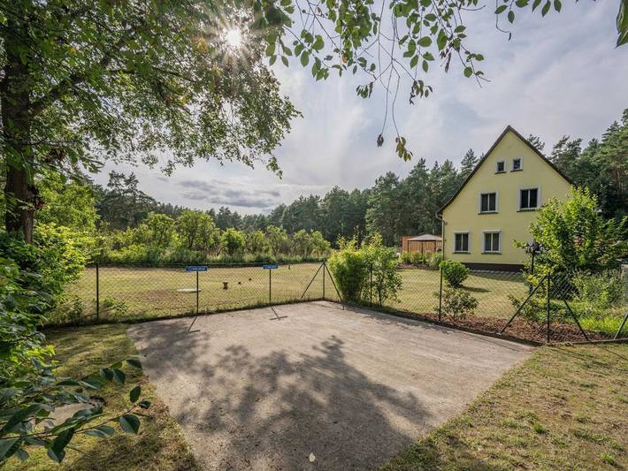 Ferienhaus für 6 Personen, mit Terrasse und Garten in Garz - 4