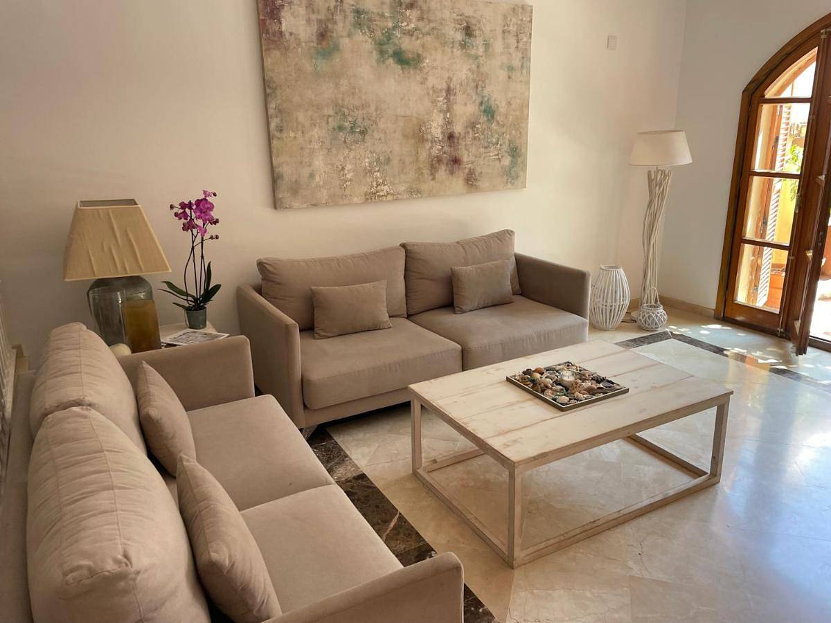 Three-Bedroom Villa in Playa de La Alcaidesa, San Roque