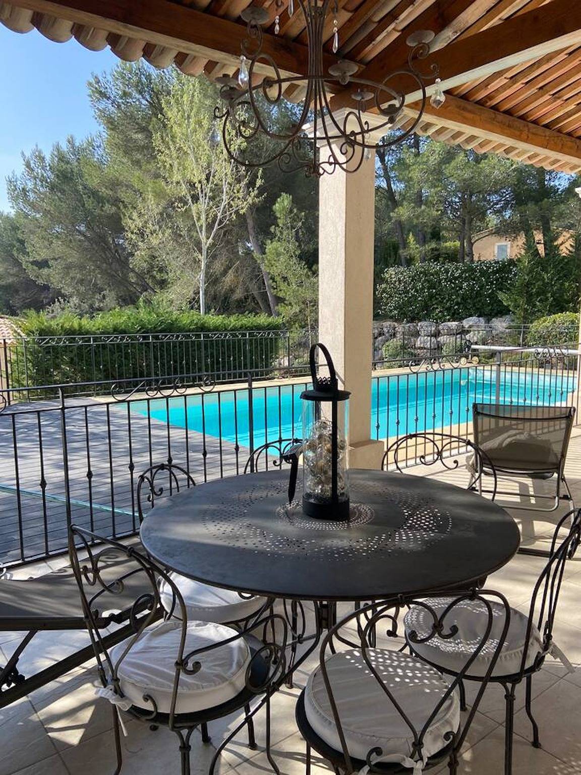 Villa encantadora en Mallemort + Piscina in Mallemort, Region de Arles