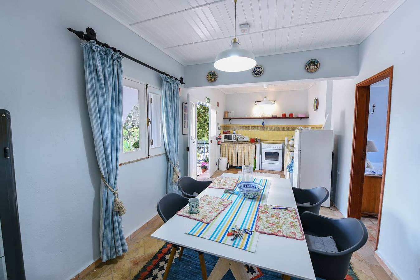 Cottage "Quinta das Achadas - Mimosa" with Pool, Wi-Fi, Terrace & Garden in Odiáxere, Faro distrikt