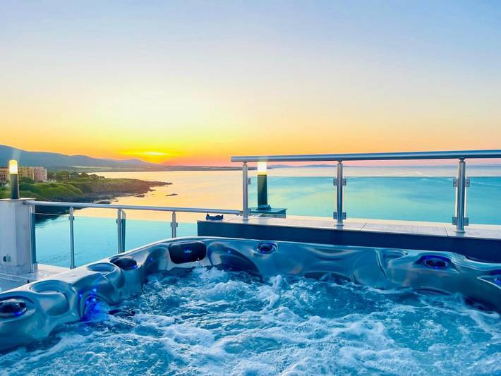 Hotel für 2 Personen, mit Balkon und Terrasse sowie Whirlpool und Garten