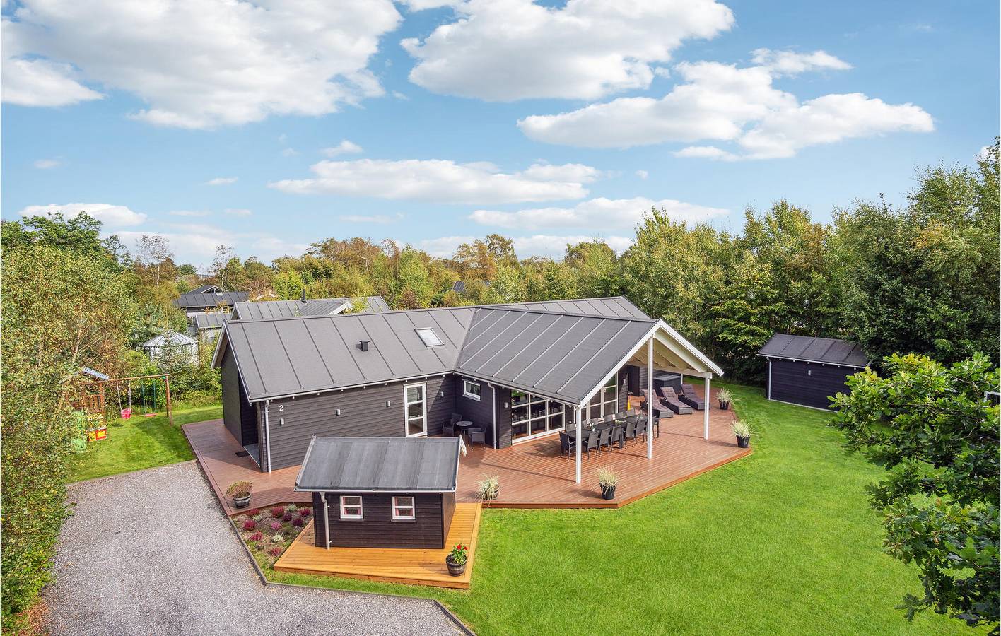 Feriehus for 14 personer med jacuzzi in Grenå Strand, Grenaa