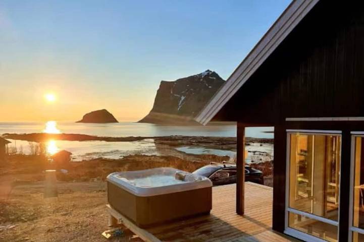 Blockhütte für 8 Personen, mit Terrasse auf den Lofoten