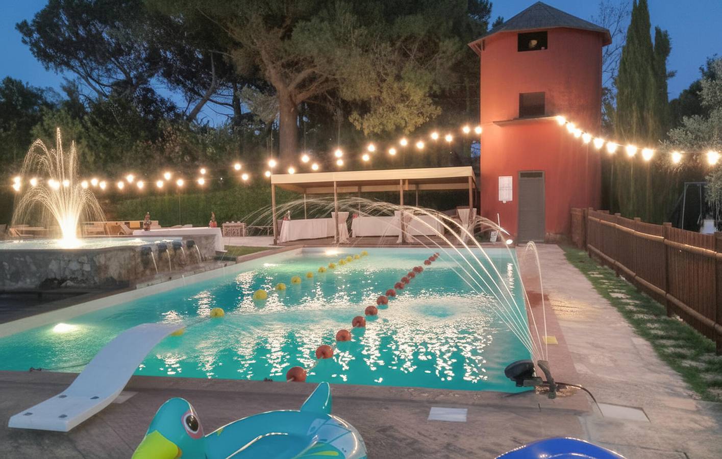 Ganze Ferienwohnung, Luxuriöses Apartment am See mit Pool und Garten in Castiglione del Lago, Lago Trasimeno