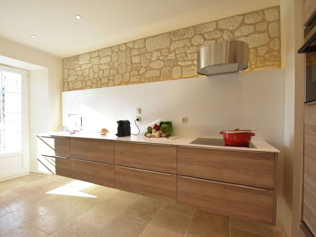 Appartement entier, Classy Apartment in Villesèque-des-Corbières with Swimming Pool in Villesèque-des-Corbières, Côte méditerranéenne (France)