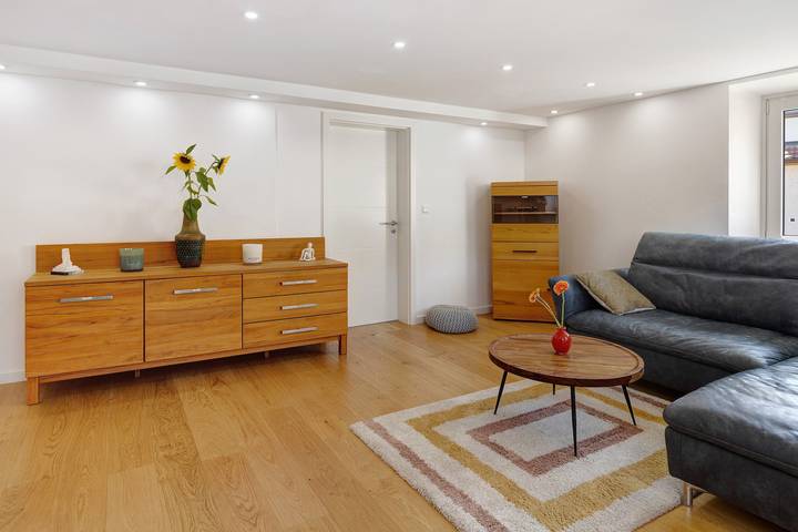 Appartement entier, Appartement "Am Hochrhein Desko" avec jardin partagé et Wi-Fi in Gailingen am Hochrhein, Hegau
