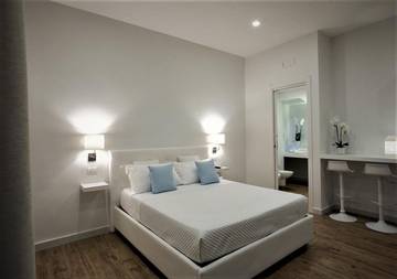 Chambre d’hôte pour 4 personnes, avec balcon à Trani