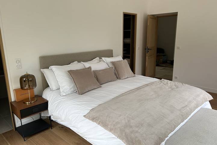 Location de vacances pour 10 personnes, avec jardin et jacuzzi dans Bourdonné - 2