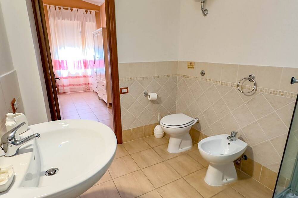 Entire apartment, Su Recreu 'E Mare 302- Triple room in Bosa Marina, Planargia