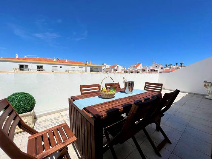 Casa de férias para 10 pessoas, com Terraço e Jardim em Santa Maria