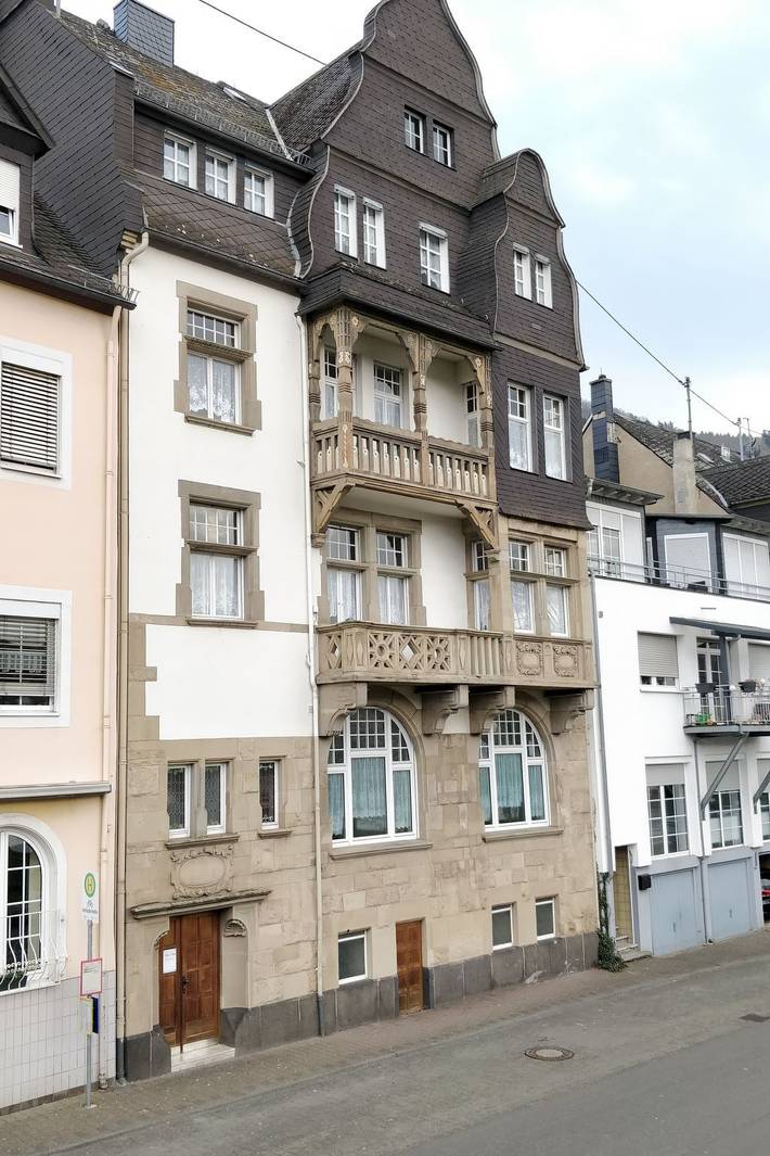 Ferienwohnung für 6 Personen, mit Balkon in Zell Stadt (Mosel)