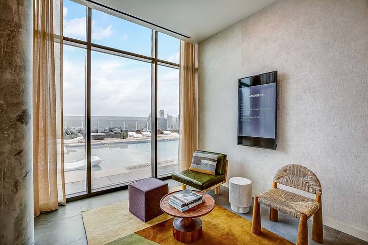 Loft for 4 people, with balcony and pool in Austin (TX)