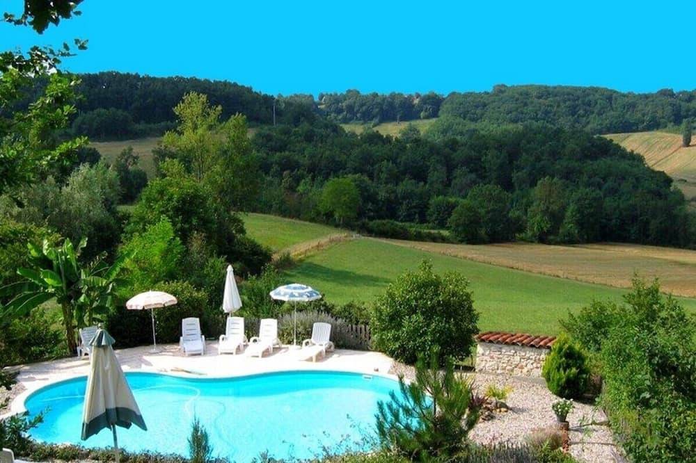 In the heart of the Lot et Garonne, character gîte for 4 people, absolute peace and quiet. in Dolmayrac, Villeneuve-sur-Lot und Umgebung