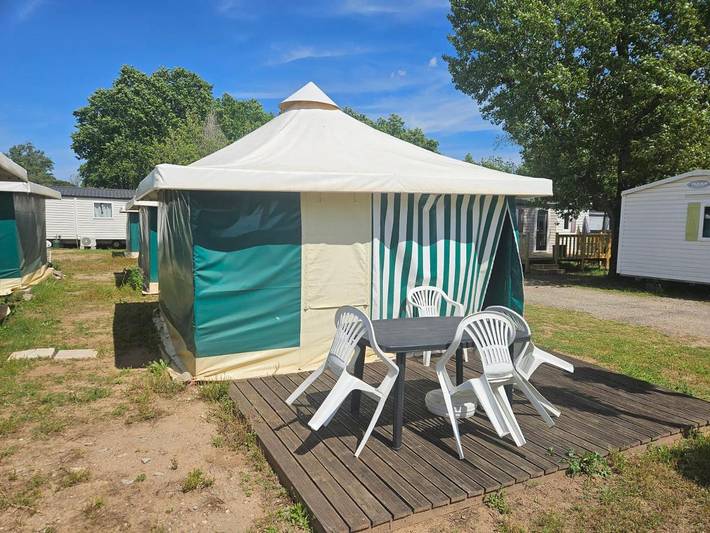 Location de vacances pour 5 personnes, avec jardin ainsi que terrasse et jacuzzi à Cessenon-sur-Orb - 4