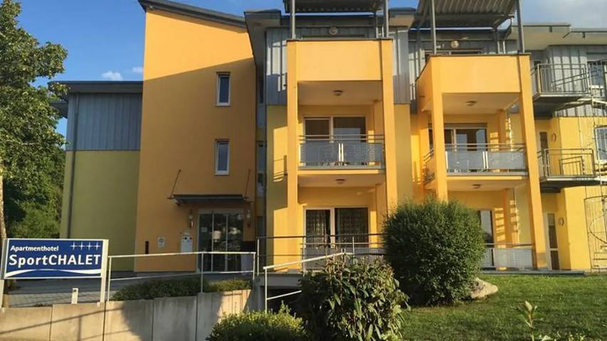 Ferienwohnung für 6 Personen, mit Balkon und Sauna sowie Garten in Bad Dürrheim - 2