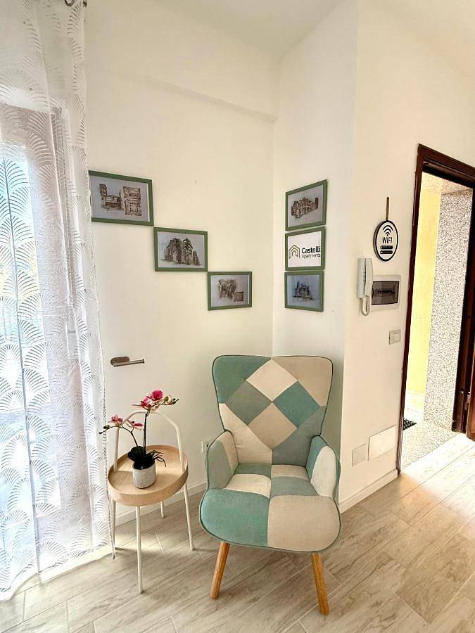 Double Room with Private Bathroom in Albano Laziale, Castelli Romani