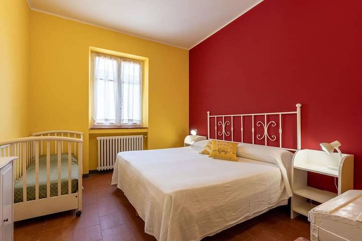 Location de vacances pour 5 personnes, avec piscine et jardin, animaux acceptés à San Damiano d'Asti - 4